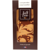 TABLETTE DE CHOCOLAT AU LAIT MARBRÉE BLANC ET CARAMEL CROUSTILLANT