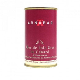 Bloc de foie gras avec morceaux et piments d’Espelette